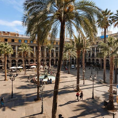 Do Placa Reial Powered By Sonder Barcelona Exterior foto Plaça Reial