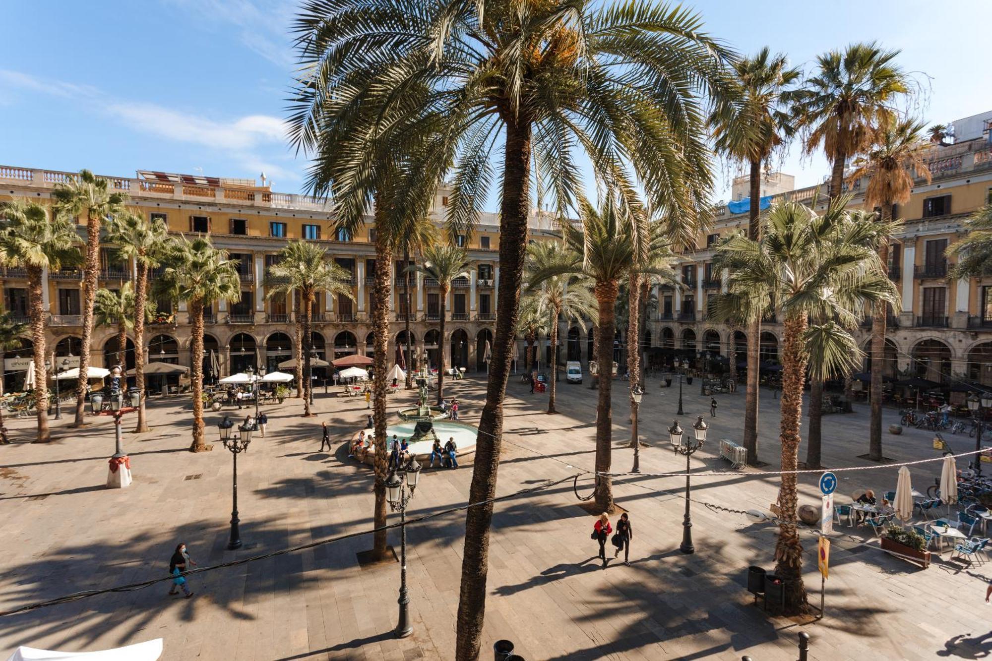 Do Placa Reial Powered By Sonder Barcelona Exterior foto Plaça Reial
