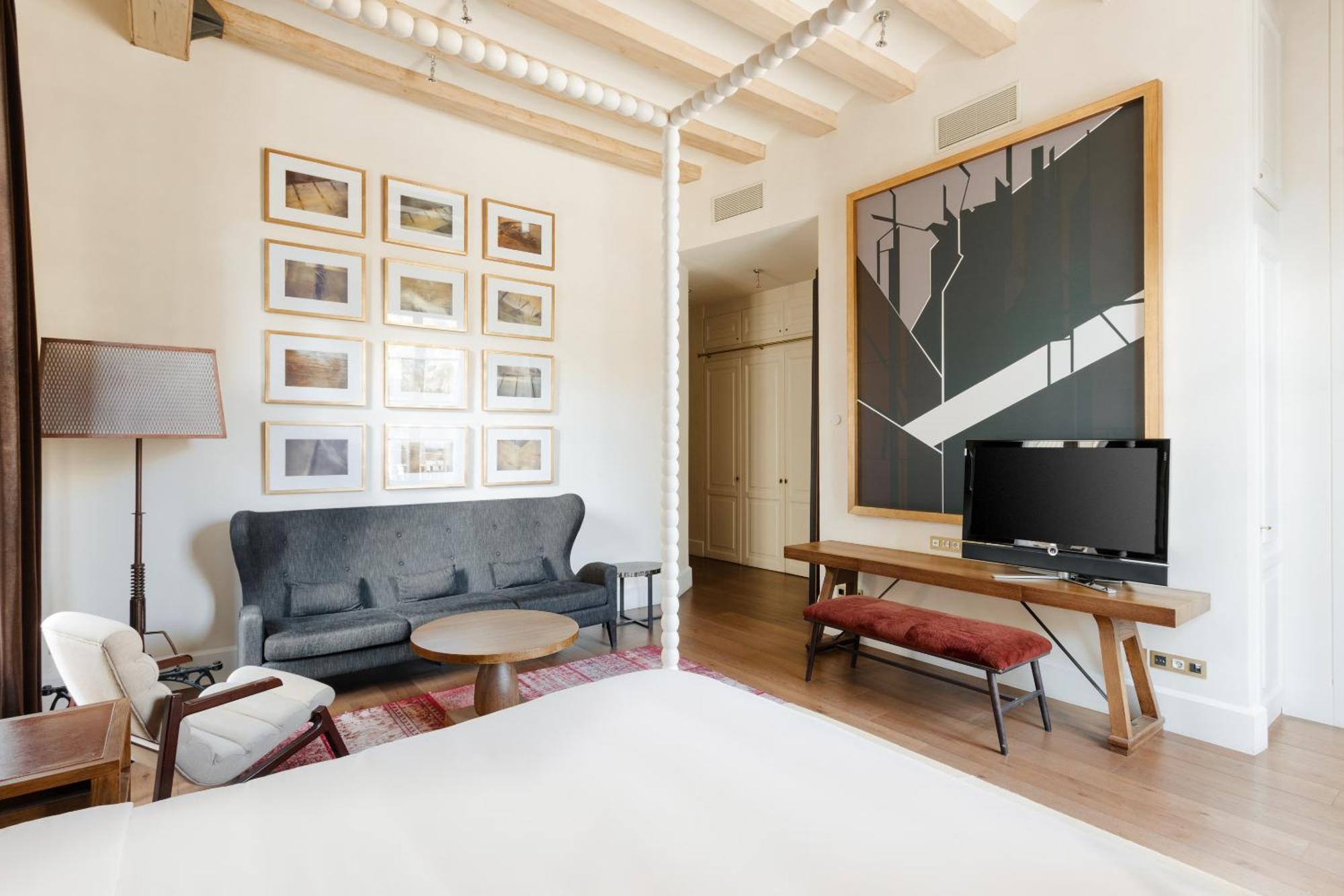 Do Placa Reial Powered By Sonder Barcelona Cameră foto A typical apartment at the Hotel